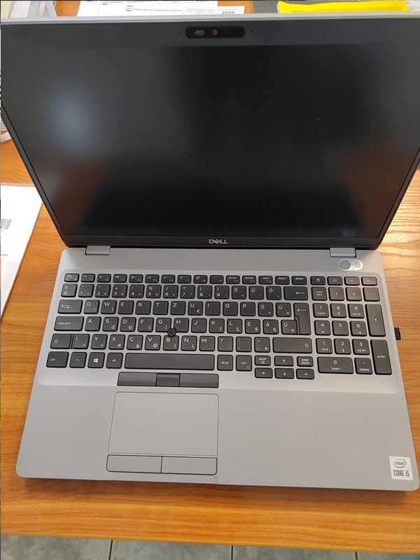 Dell Latitude 5511